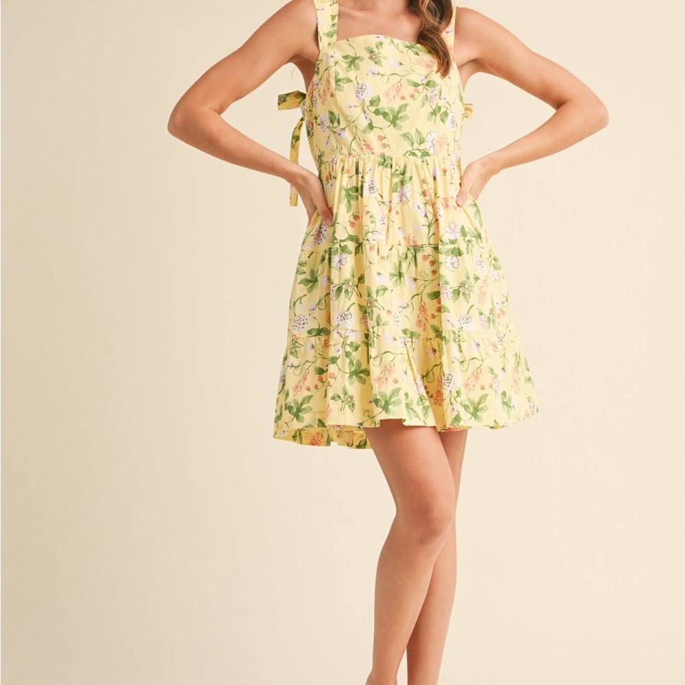 Casey Charming Yellow Floral Mini Dress